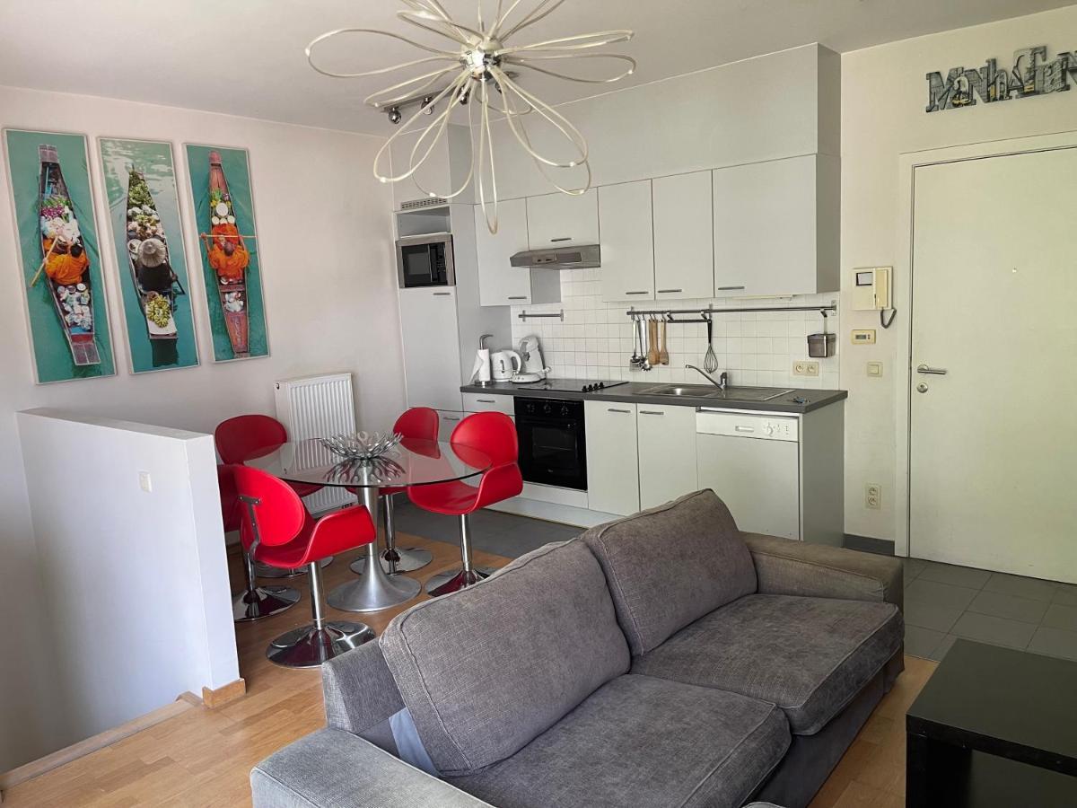 Ferienwohnung Duplex Tres Agreable Et Tres Calme Brüssel Exterior foto